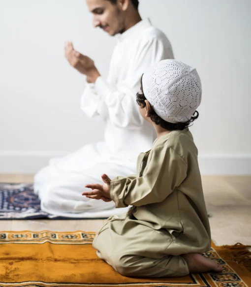 Kinder Gebetsteppich - Kaaba Motiv - Rot Kinder beten lernen scaled